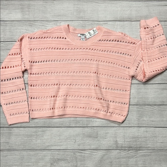 Tilly's Pink Crew Neck Sweater with Textured Knit - Picture 1 of 4